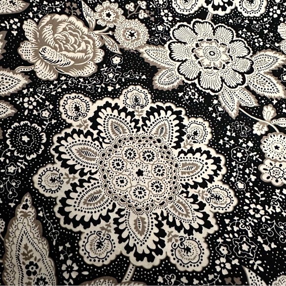 Croft & Barrow Dress 10P Black Floral Midi - Picture 5 of 7